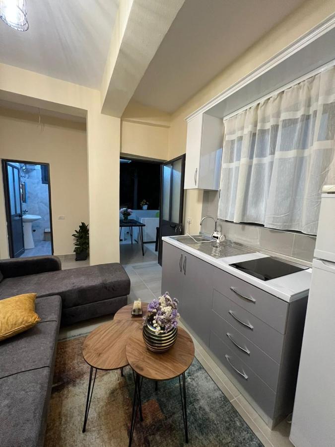 Holiday home Dragoti 2